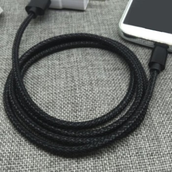 Kovový nabíjecí kabel USB-C - černý, 2m